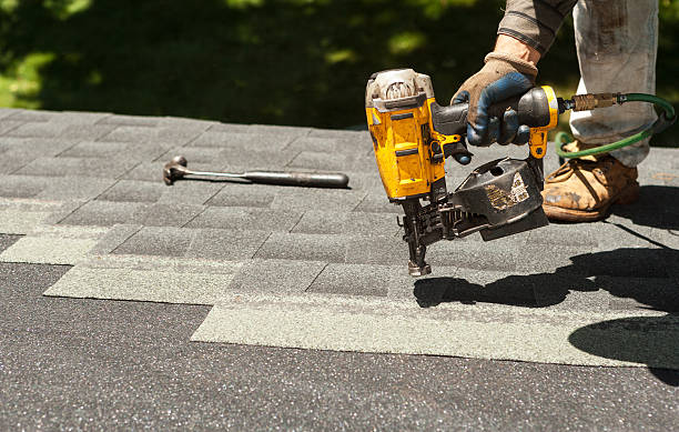 Best Storm Damage Roof Repair  in North Lynnwood, WA